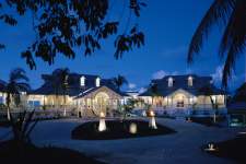 25558232 H1 BTSYExteriorViewofMainHsehr