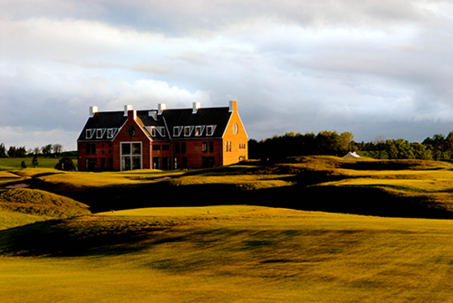 9 2 PGAofSwedenLakesClubhouse