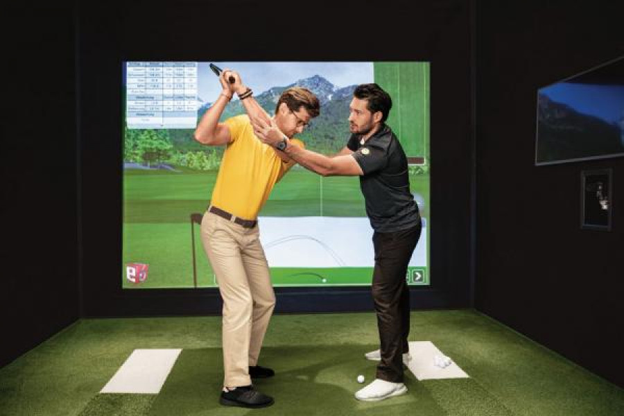 EUROPA 2 Golf 02 300