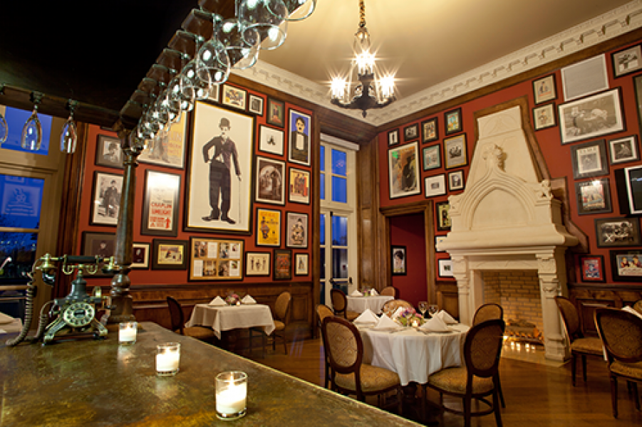 OHEKA Bar Restaurant Chaplins 2 Brett Matthews Photography