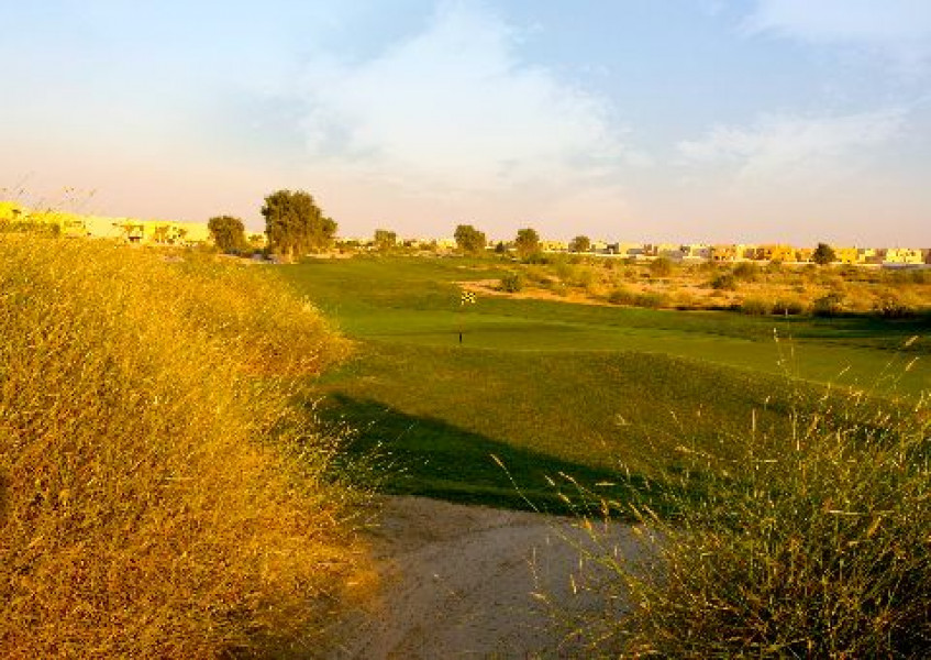 2 Hole No. 8 Green