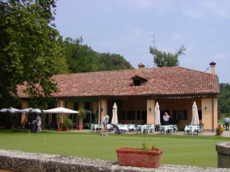 club house 007