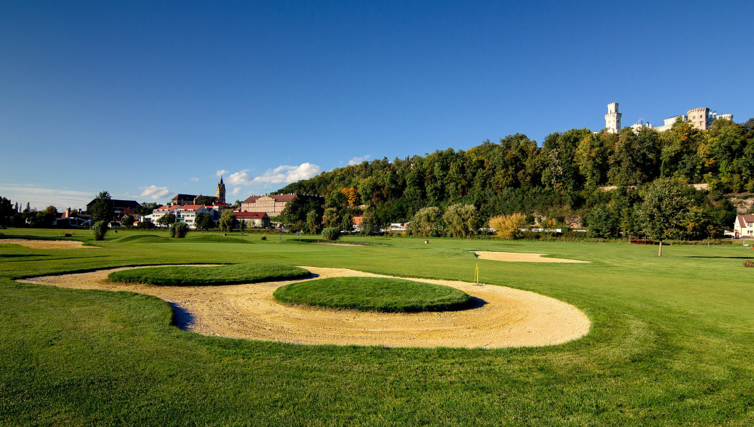 GolfSpaHluboka00