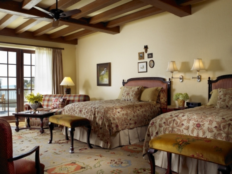 The Lodge Room High Resolution