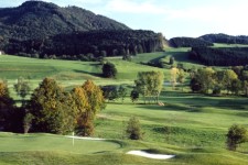 1st Green 2