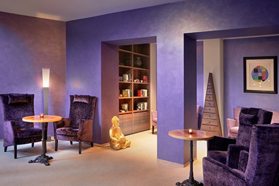 Ayurveda Resort MANDIRA Lavendelbibliothek 2