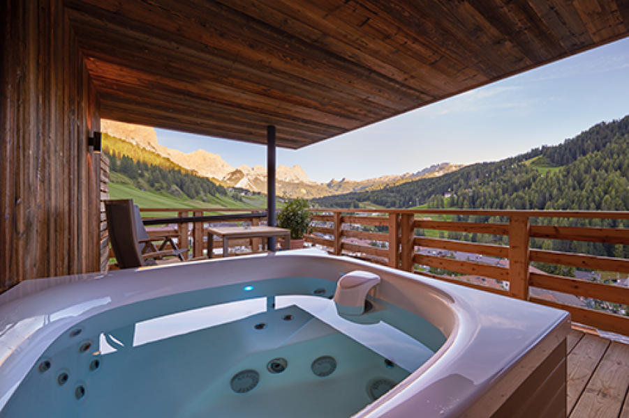 Hotel Fanes Dolomites Mountain Spa Suite Whirlpool Hotel Fanes