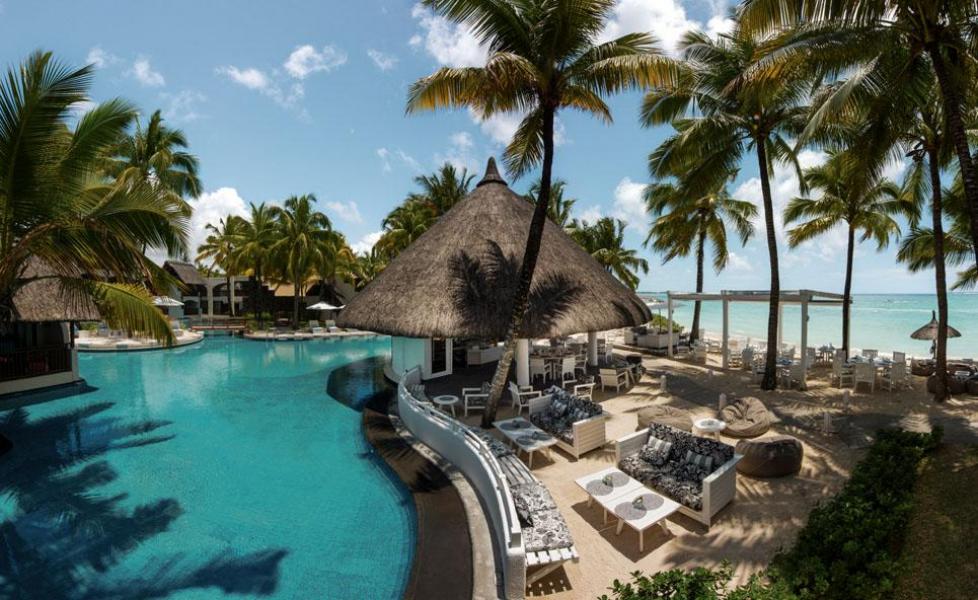 Constance Belle Mare Plage Restaurants and Bars Lakaze Restaurant and Bar 08