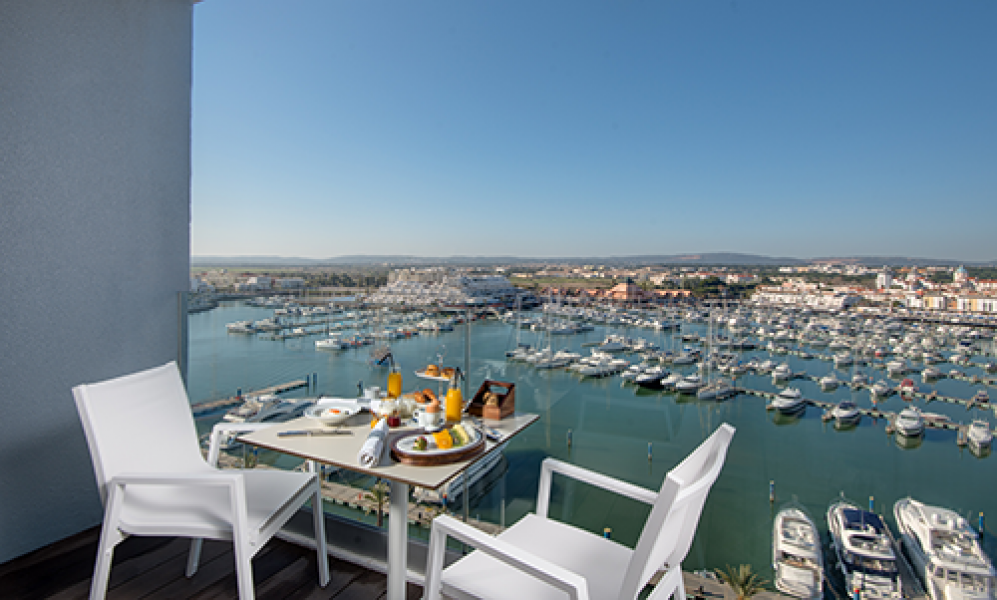 TivoliMarinaVilamoura Breakfast Marina View3