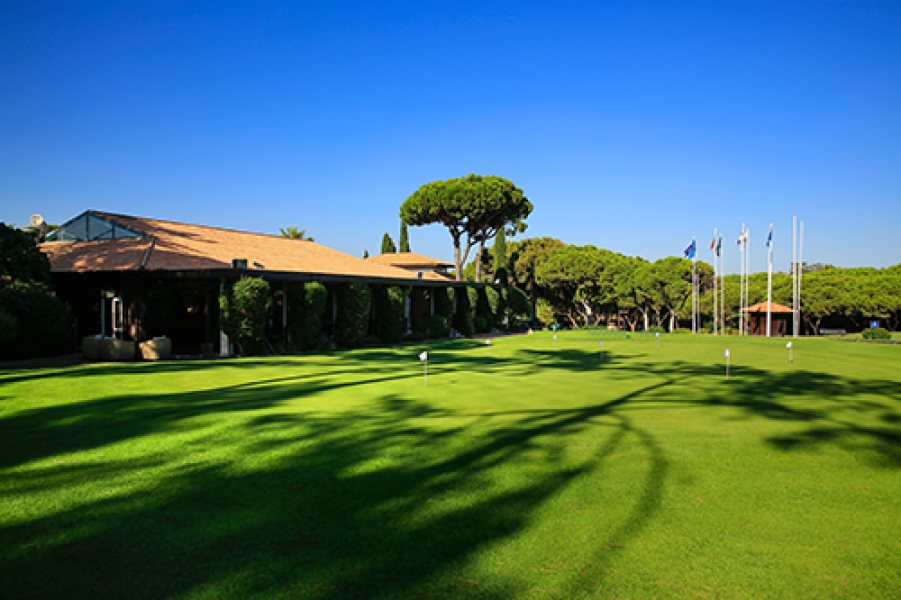 Old Course Club house4