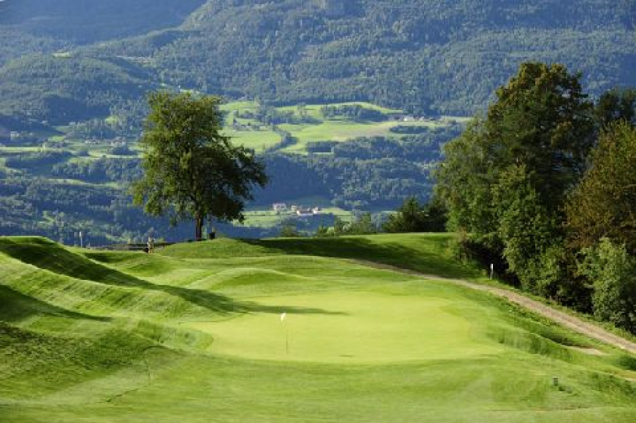 Golfplatz 5775