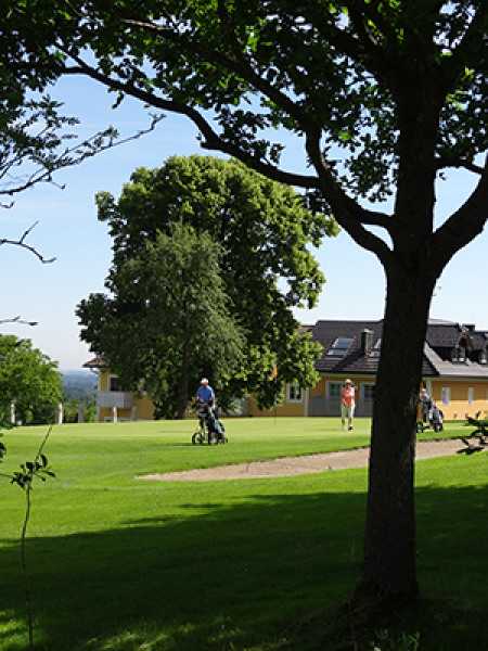 Hole 18 green