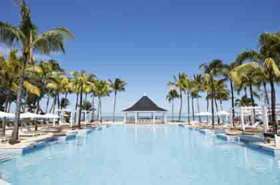 HLT General View 3 Pool Kopie