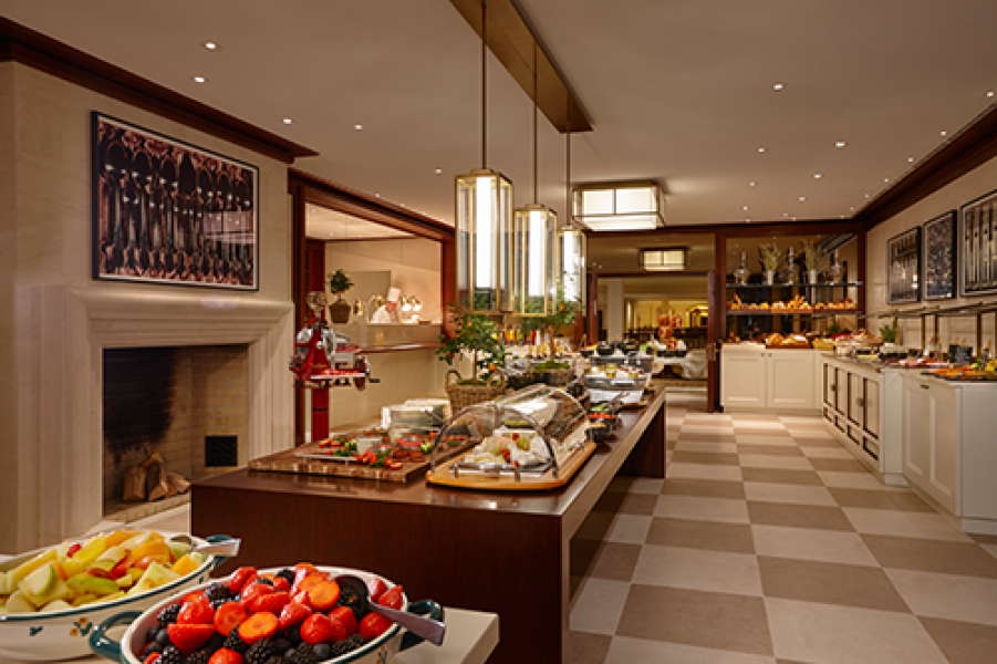 Breakfast at Kaminzimmer 16953 Original