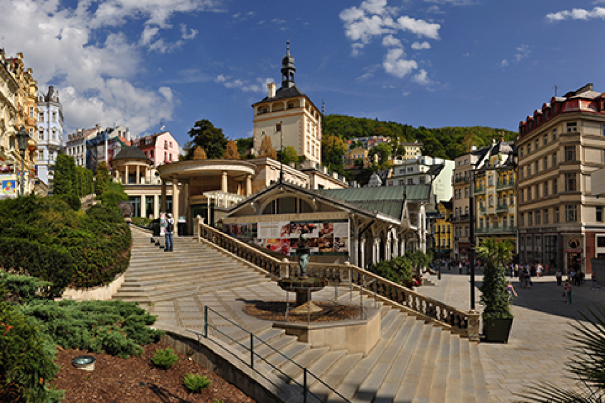 Karlsbad Marktplatz Ladislav renner3 Czechtourism