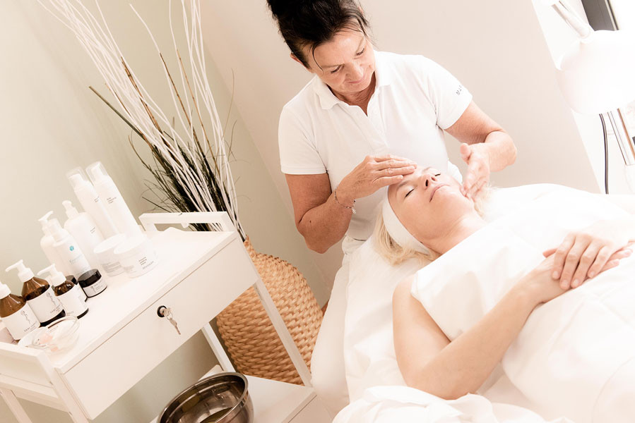 7 Marienkron Treatments by Sabine Hauswirth