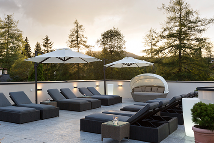 Laerchenhof Terrasse 01