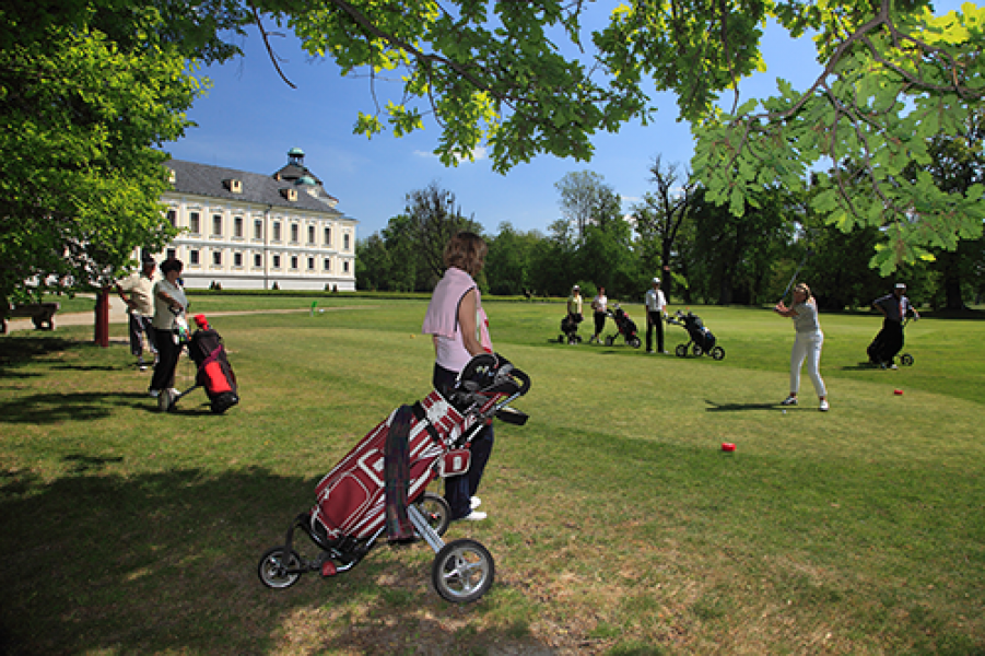 226 MSK Kravae golf na zamku 2