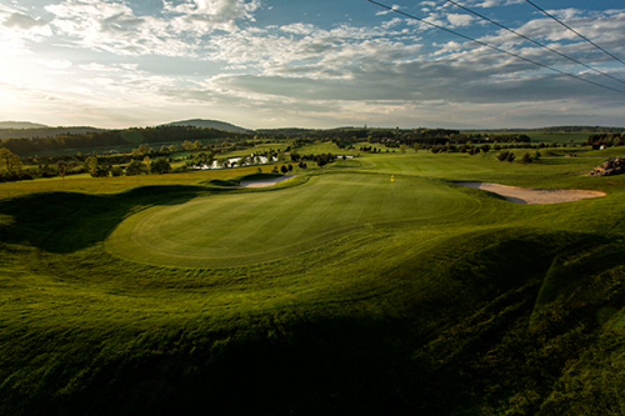 Golf course 09