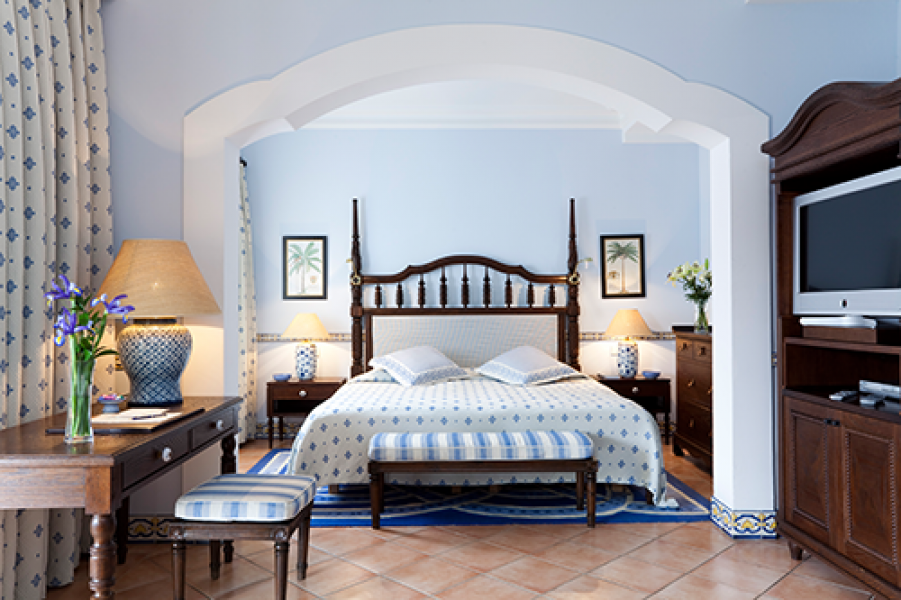 HR 30 Junior Suite