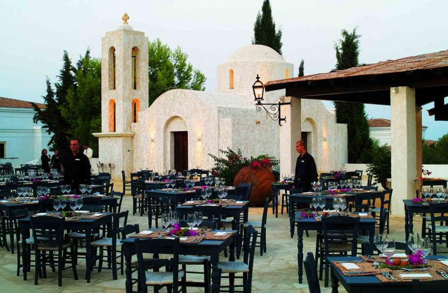 Anassa 1