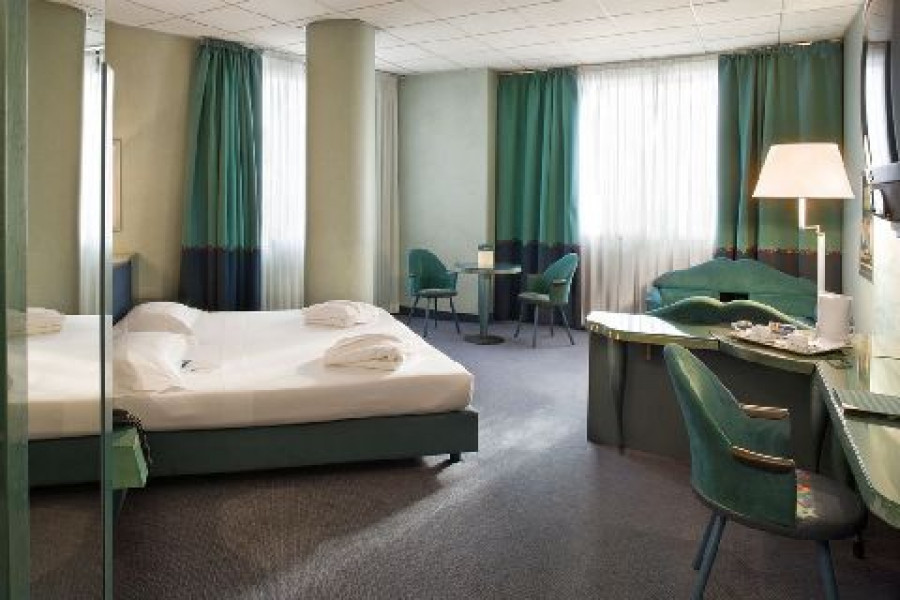 Bergamo junior suite 02v