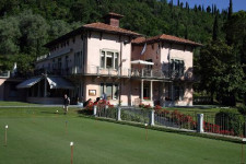 Golf Bogliaco Das Clubhaus